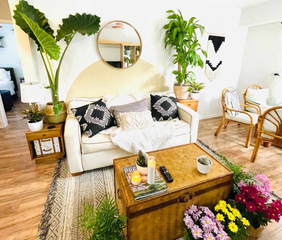 Entire house central located - Housity