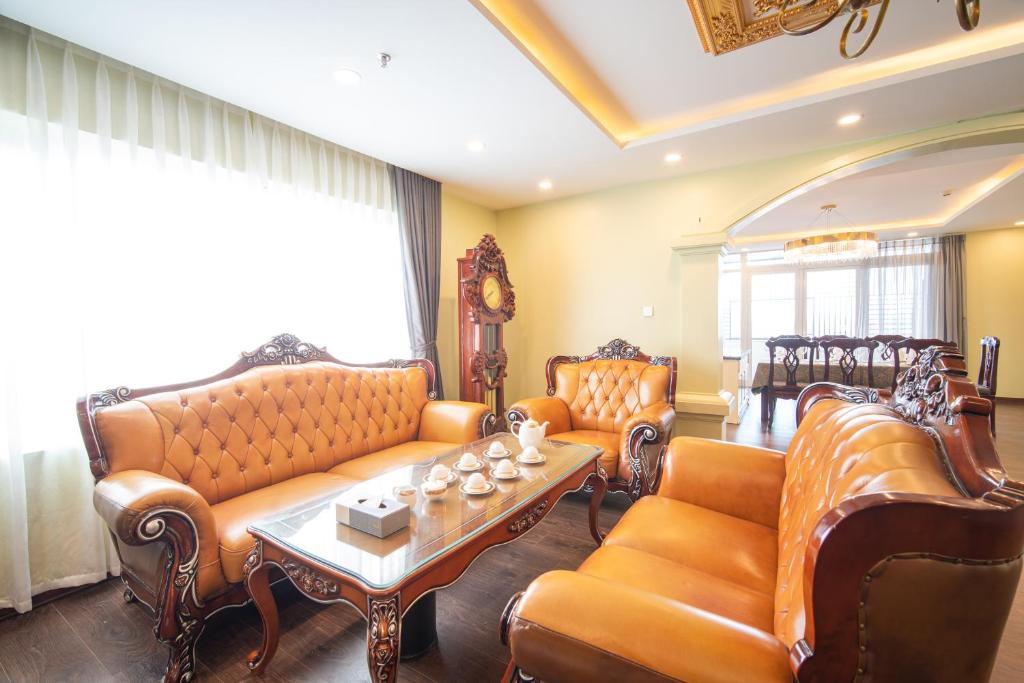 Posezení v ubytování Le Indochina Hotel & Beach Da Nang City
