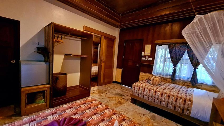 Longtail Beach Resort - Luxe Viervoudige Kamer