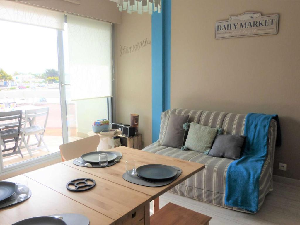 Posedenie v ubytovaní Appartement avec balcon, accès direct à la plage, garage privatif - FR-1-224-788