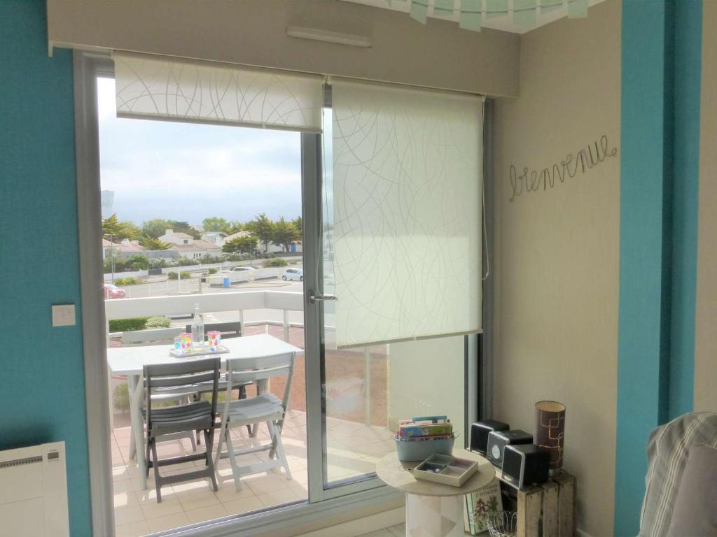 Balkón alebo terasa v ubytovaní Appartement avec balcon, accès direct à la plage, garage privatif - FR-1-224-788