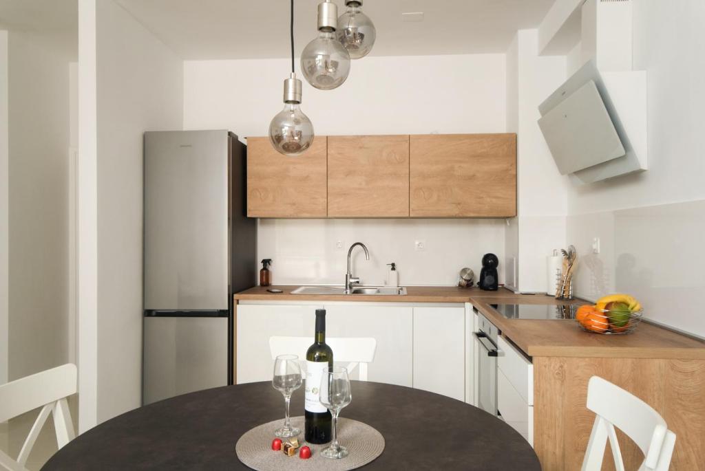 Kuchyňa alebo kuchynka v ubytovaní LUXURY APARTMENT MEJE