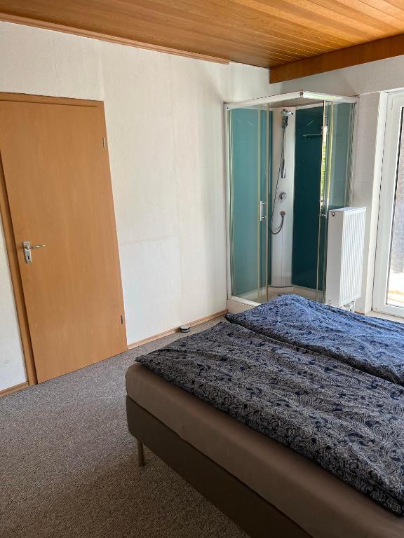 Postel nebo postele na pokoji v ubytování promedklinik apartment 4