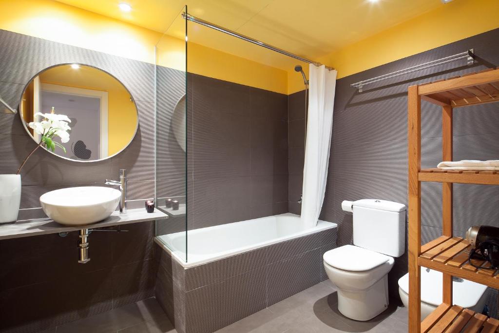 Inside Barcelona Apartments Sants - 12