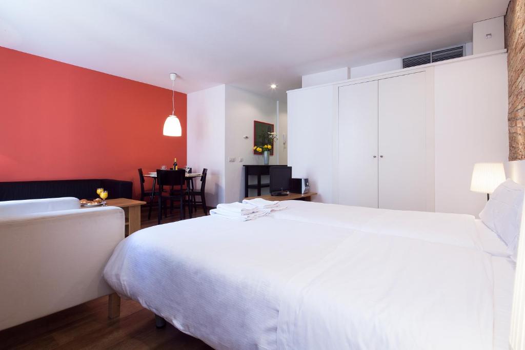 Inside Barcelona Apartments Sants - 9