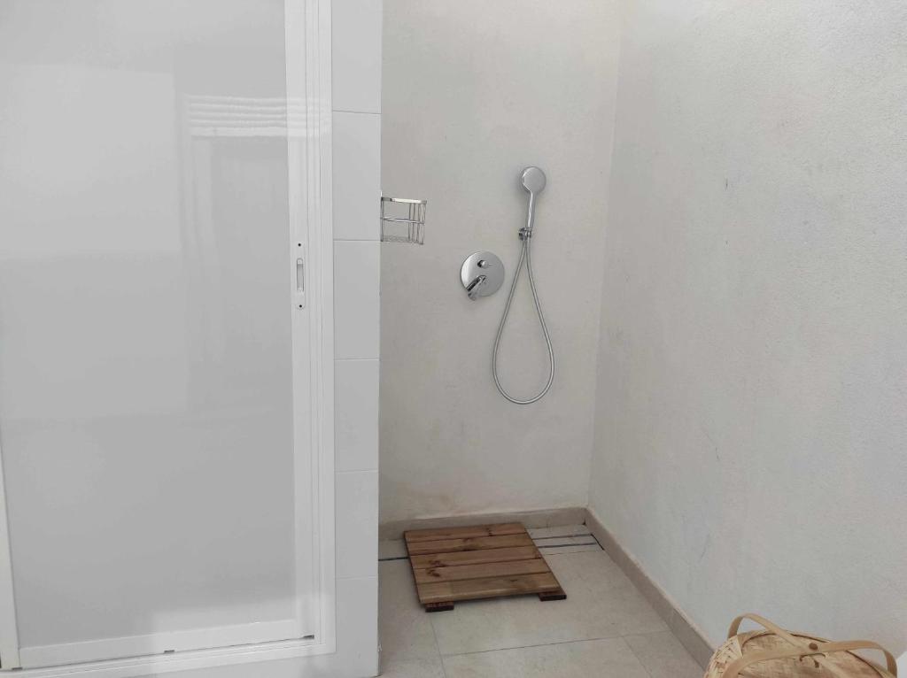 A bathroom at Precioso ático en edificio Nuevo Juzgado