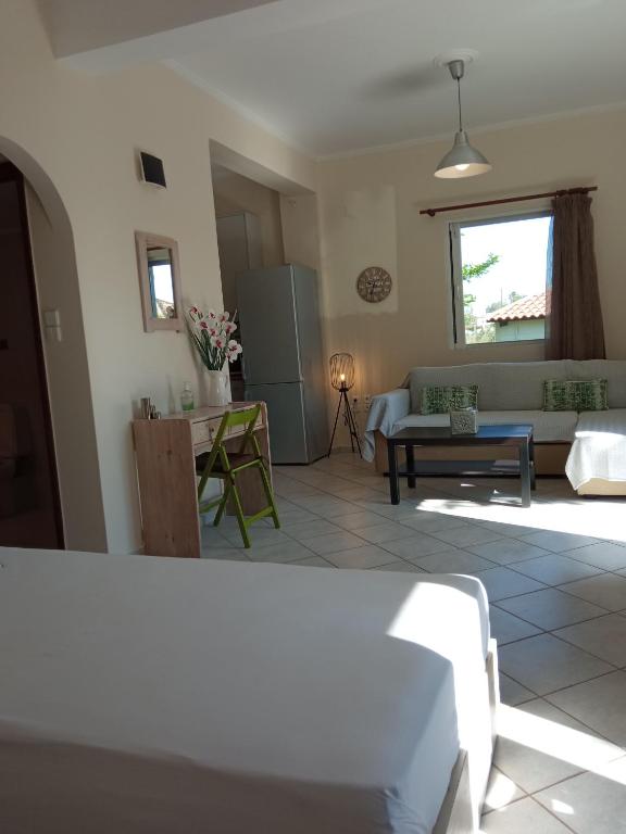 Posedenie v ubytovaní Sea Side House Kourouta