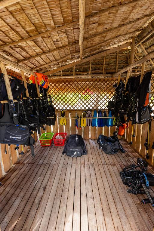 Fitness centrum a/nebo fitness zařízení v ubytování TABARI DIVE LODGE