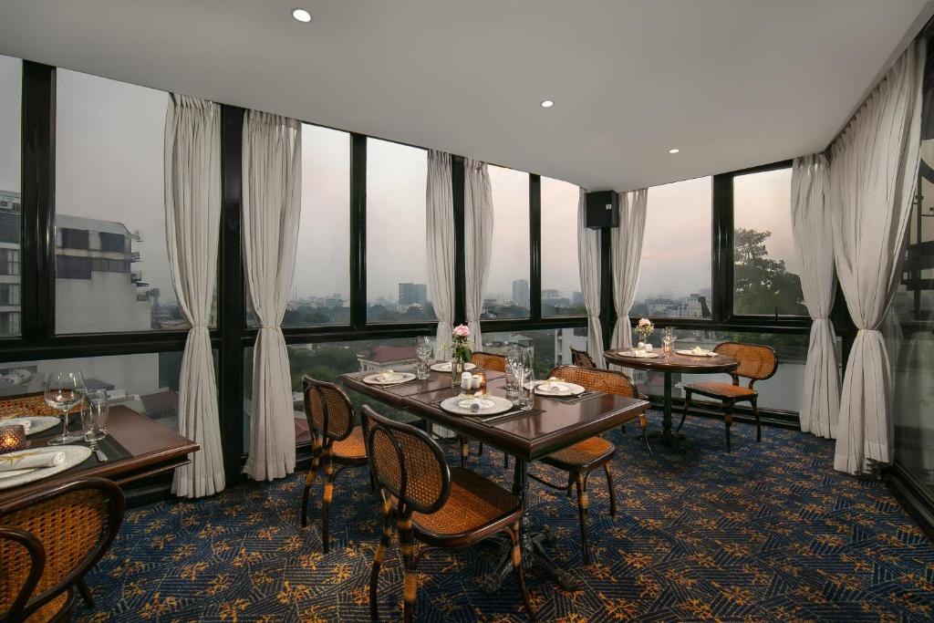Restaurace v ubytování La Nueva Boutique Hotel Hanoi & Spa