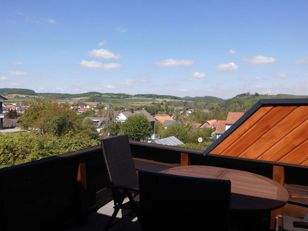 Balkón nebo terasa v ubytování Ferienwohnung Schöne Aussicht