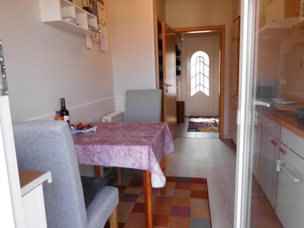 Kuchyň nebo kuchyňský kout v ubytování Ferienwohnung Schöne Aussicht