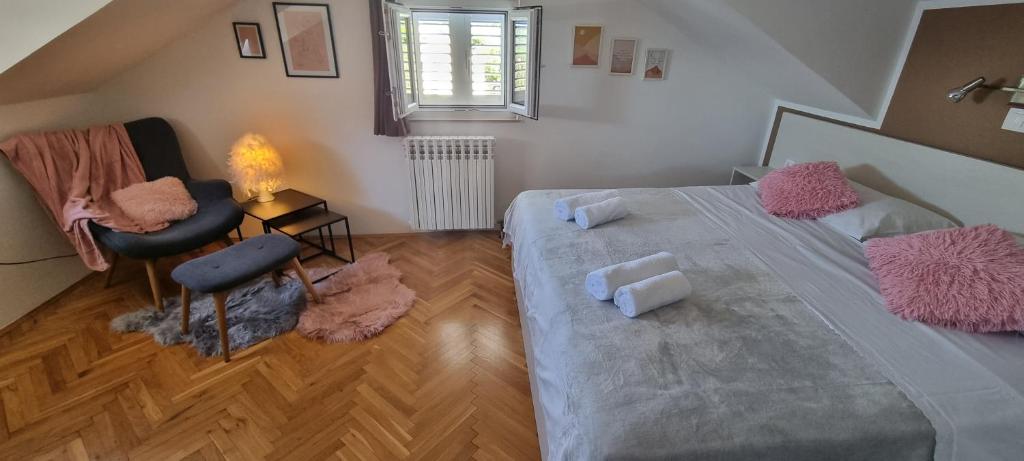 Posteľ alebo postele v izbe v ubytovaní Apartment Residence Narona