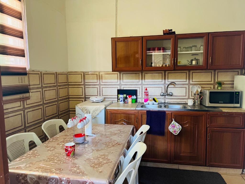 Dapur atau dapur kecil di IBN Khaldoon