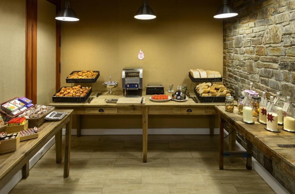 Jídlo v hotelu nebo okolí