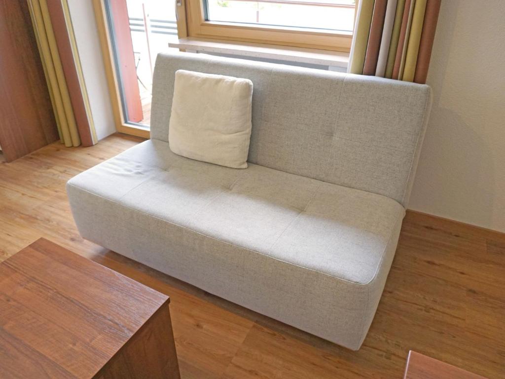 Posezení v ubytování Apartment Urgbach Apart-1 by Interhome