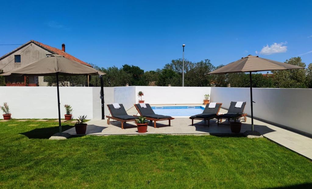 Zahrada ubytování Apartment Villa Slavija