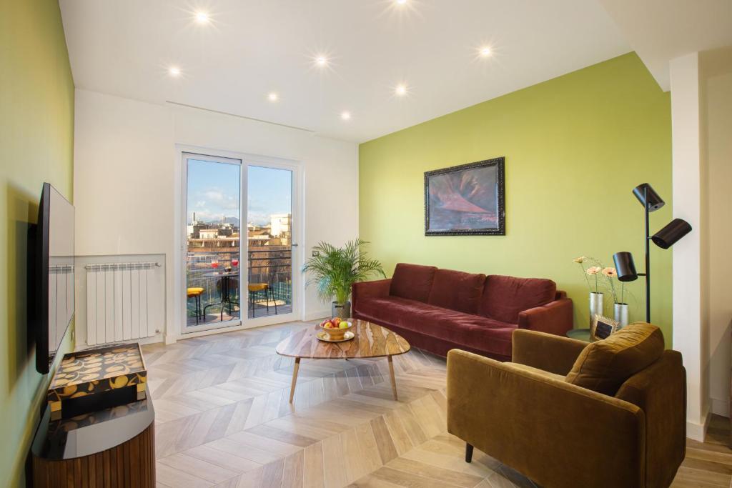 A seating area at SorrentoVibes - Amazing Home with terrace & view Sorrento Center