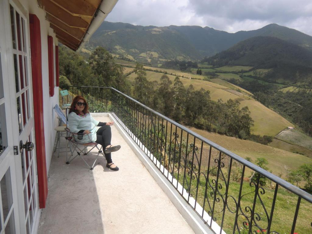 Hosteria Rose Cottage - King Room With Mountain View