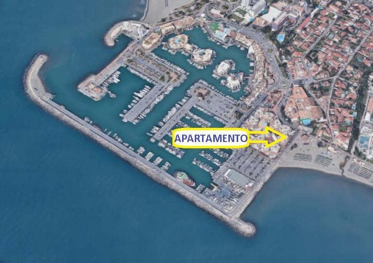 une carte de l'emplacement approximatif de l'immeuble dans l'établissement Marina Apartment, à Benalmádena