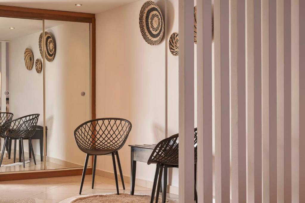 Posezení v ubytování Xenia Poros Image Hotel