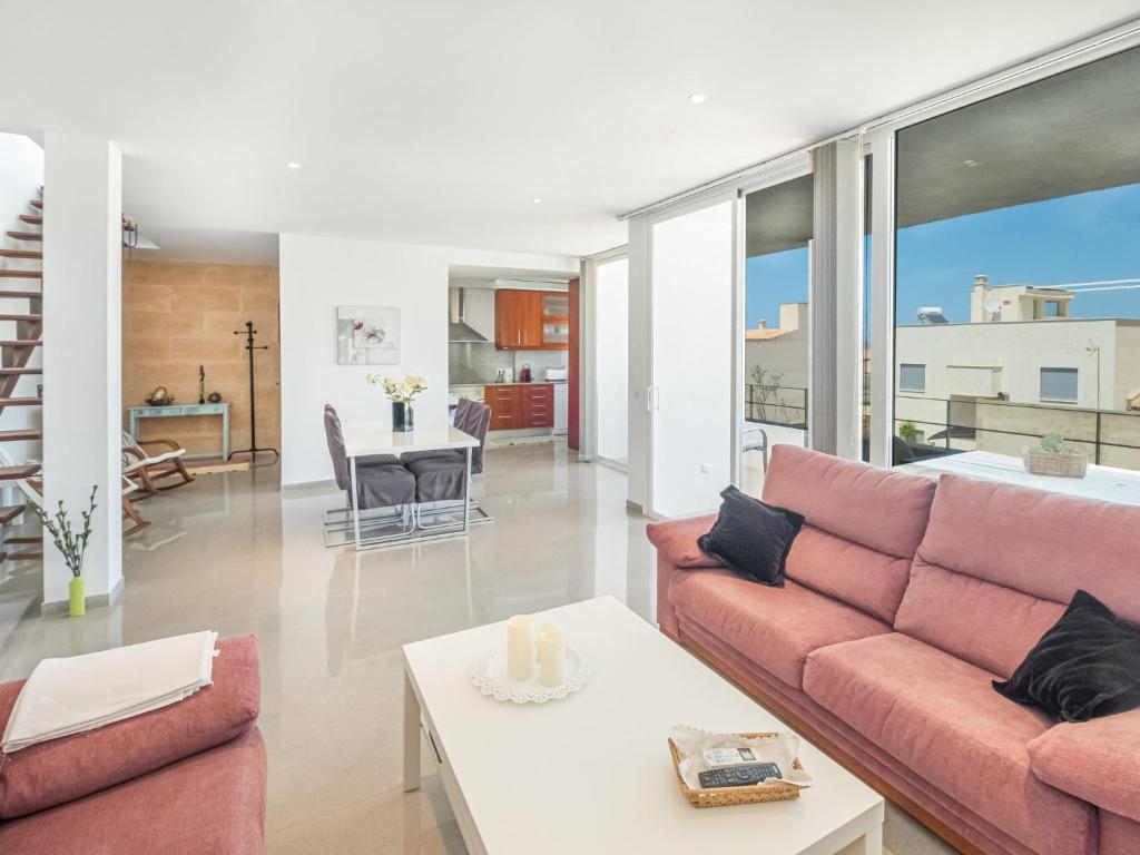 Posezení v ubytování Apartment Misefo by Interhome