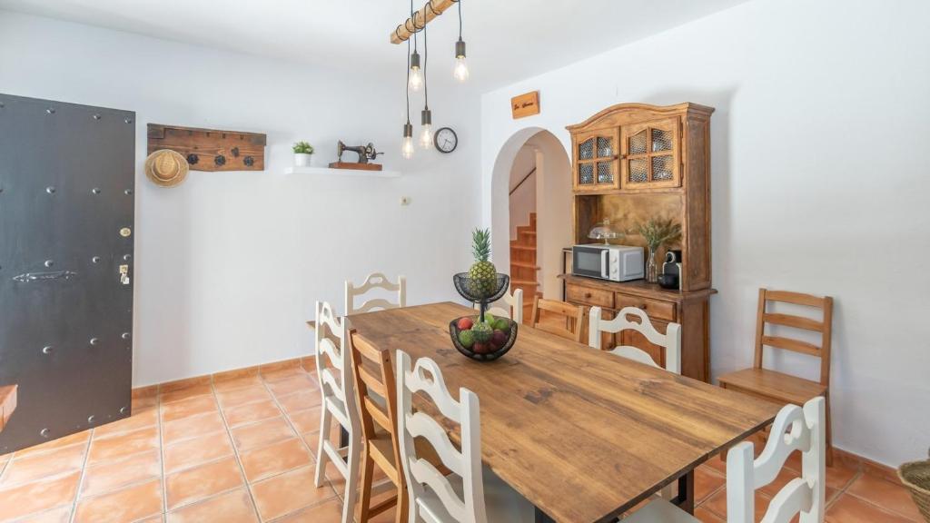 Kuchyňa alebo kuchynka v ubytovaní Casa Los Baenas Casabermeja by Ruralidays