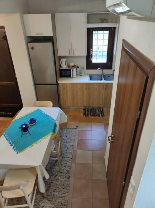 Kuchnia lub aneks kuchenny w obiekcie Marilia Home