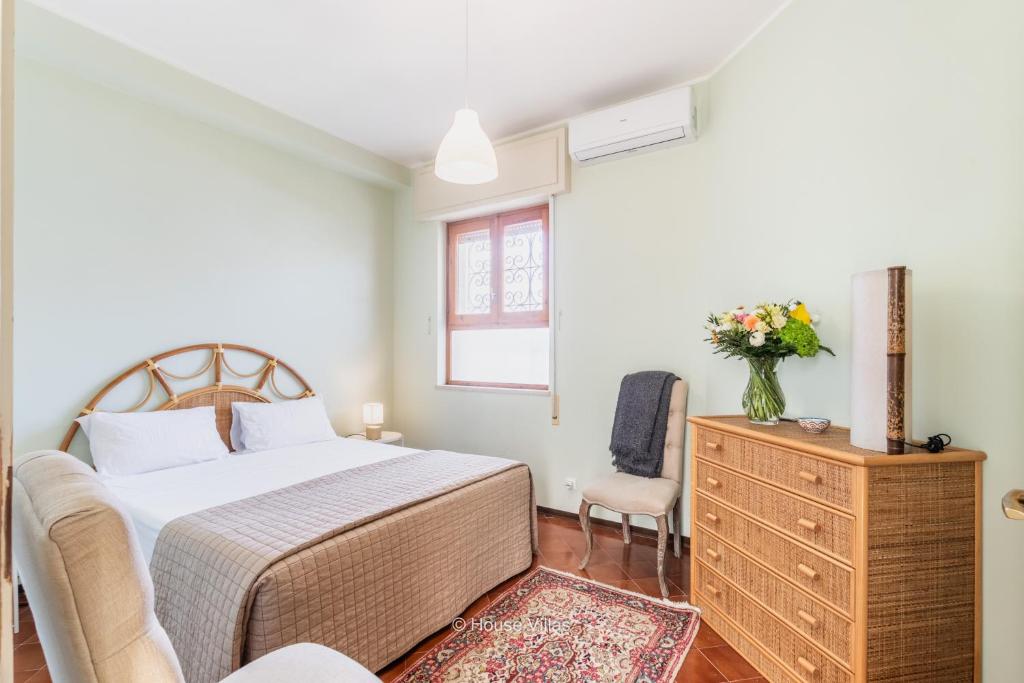 Posteľ alebo postele v izbe v ubytovaní House&Villas - Baia delle Sirene