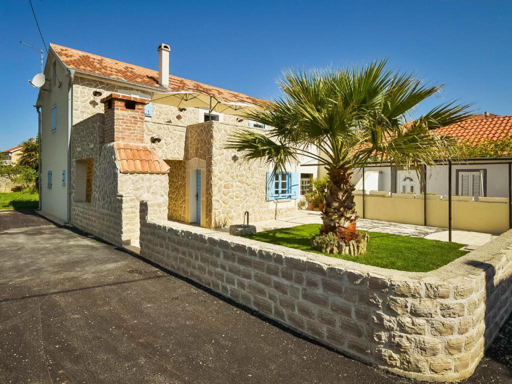Zdjęcie z galerii obiektu Holiday Home Maja by Interhome w mieście Zarići
