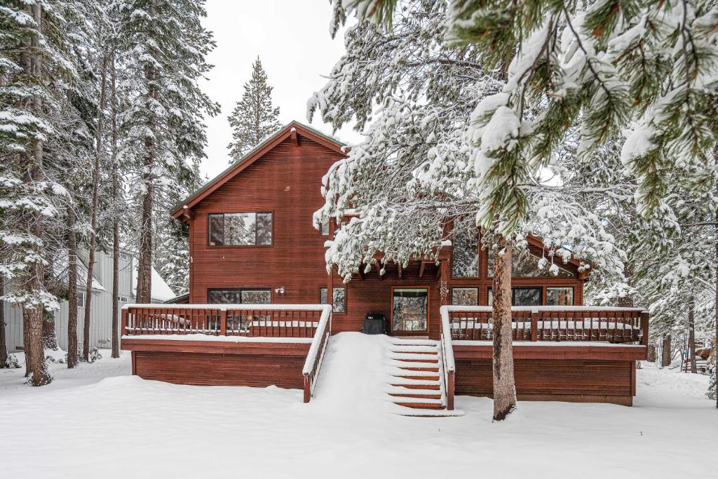 Snowpeak Oasis v zimě