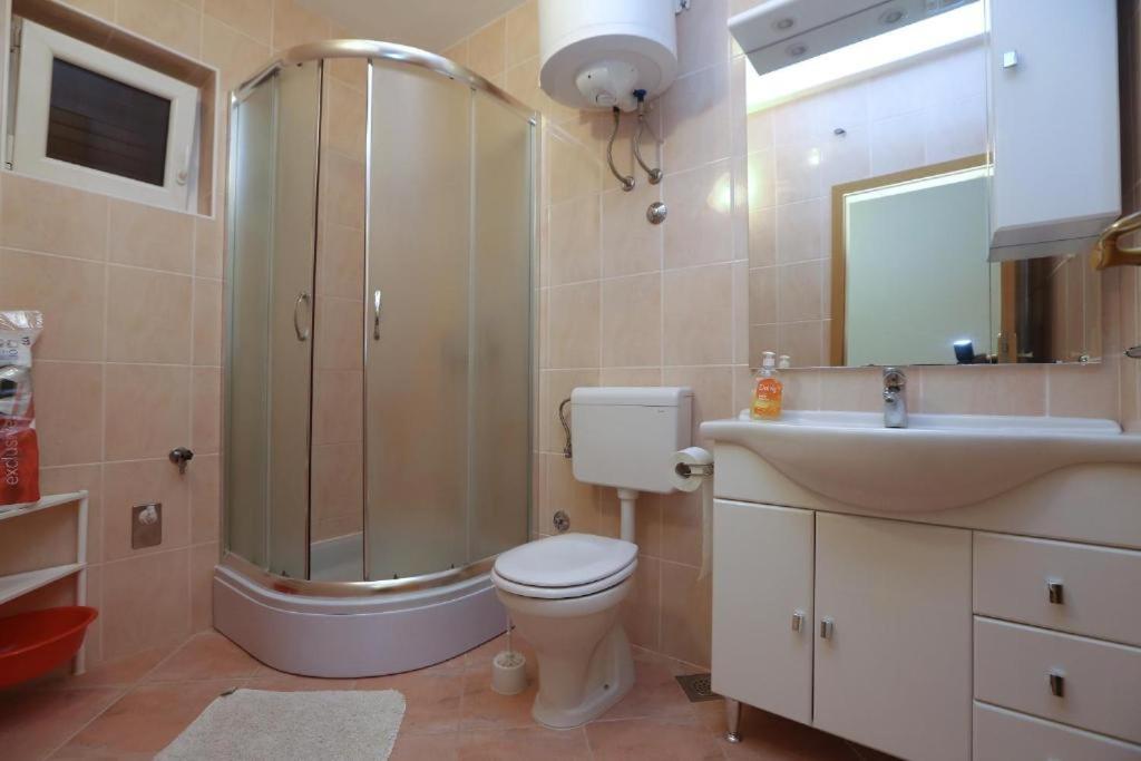 Koupelna v ubytování Apartment Davorka