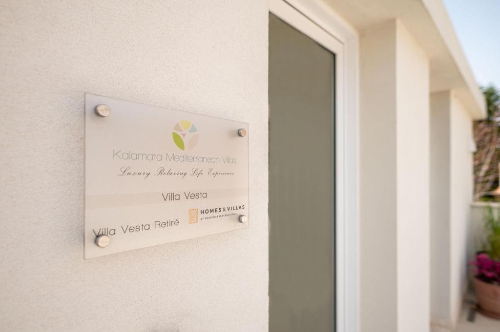 Certifikát, ocenenie alebo iný dokument vystavený v ubytovaní Villa Vesta Retiré - Kalamata Mediterranean Villas