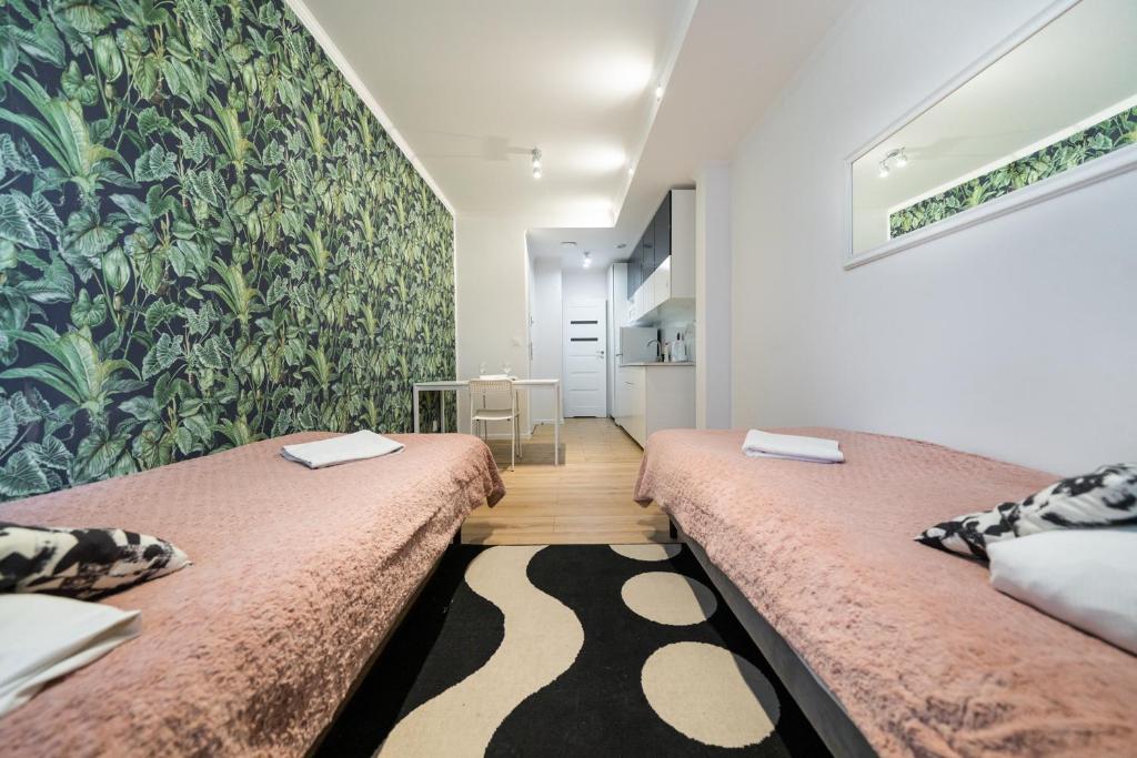 Fotografia z galérie ubytovania Stadion Narodowy Warszawa UNIT ApartmentMini noclegi Super lokalizacja przy Metro MiniStudio with private banthroom vo Varšave