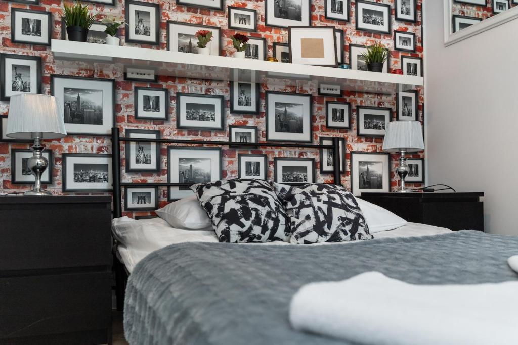 Fotografia z galérie ubytovania Stadion Narodowy Warszawa UNIT ApartmentMini noclegi Super lokalizacja przy Metro MiniStudio with private banthroom vo Varšave