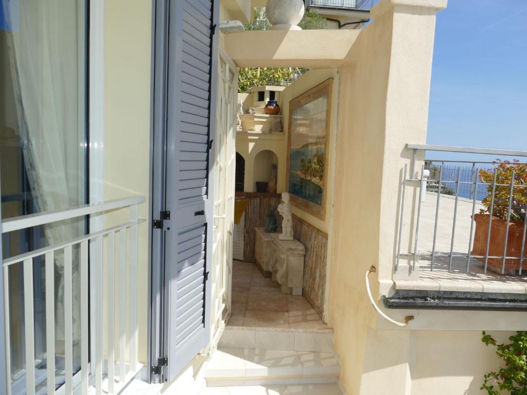 A balcony or terrace at Apartment Grimaldi by Interhome