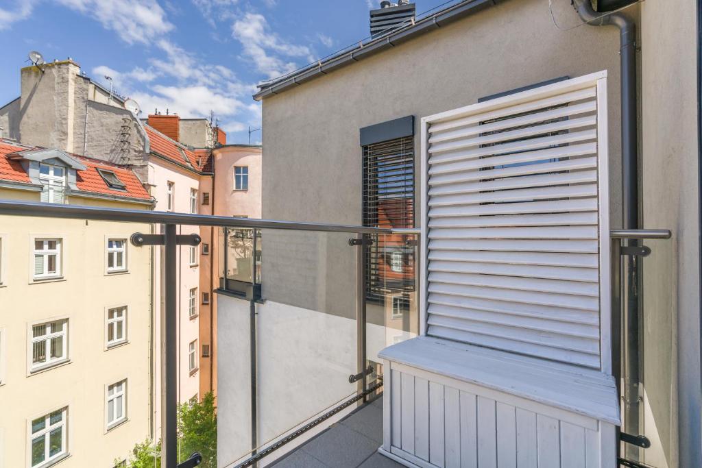Balkón alebo terasa v ubytovaní Apartments Nowe Chwaliszewo by Noclegi Renters