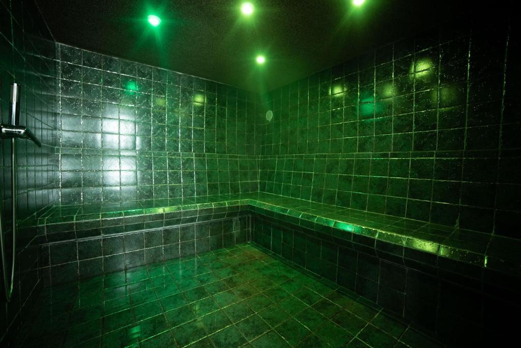 Baðherbergi á Hotel Kulla e Bajraktarit