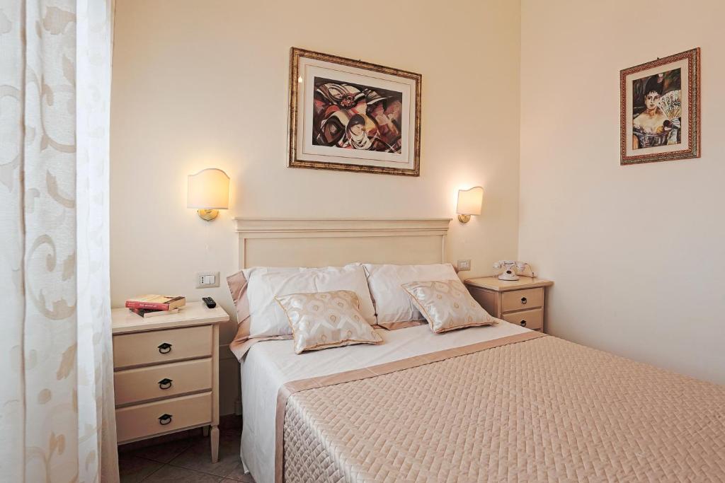 il Castello Guest House - Tweepersoonskamer Met Uitzicht Op De Tuin