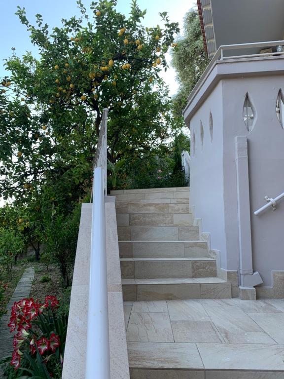 Valtos Beach Hotel - 9