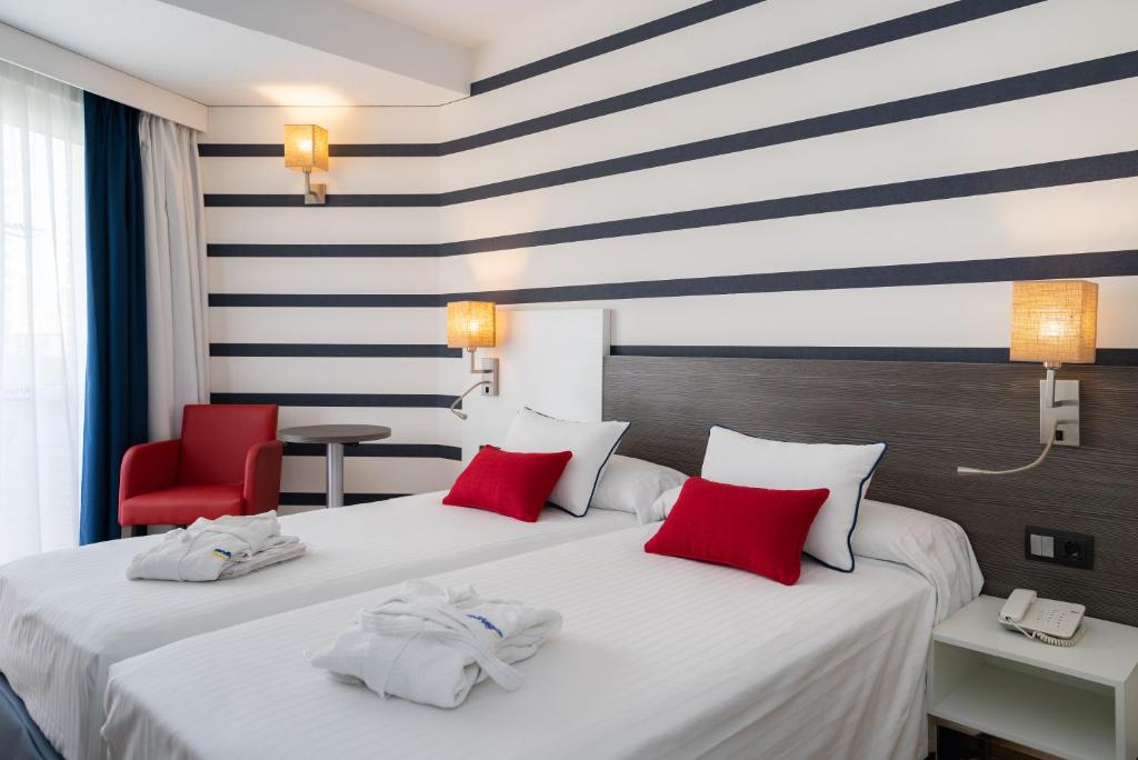 Medplaya Hotel Riudor - Adults Recommended - Resim 21