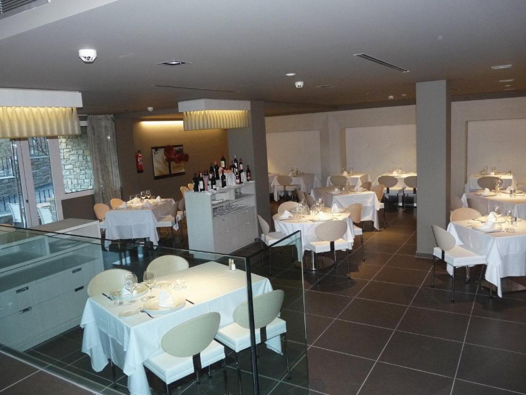 Restaurace v ubytování Hotel & Spa Xalet Bringue
