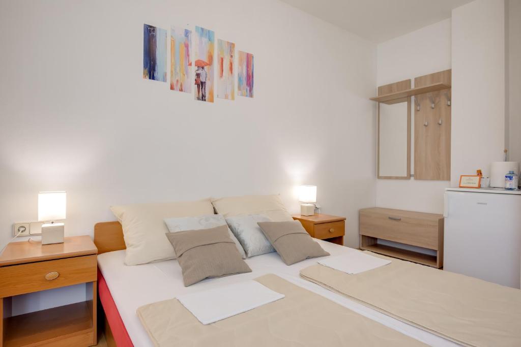 Rooms Marijana Obrovac - 11