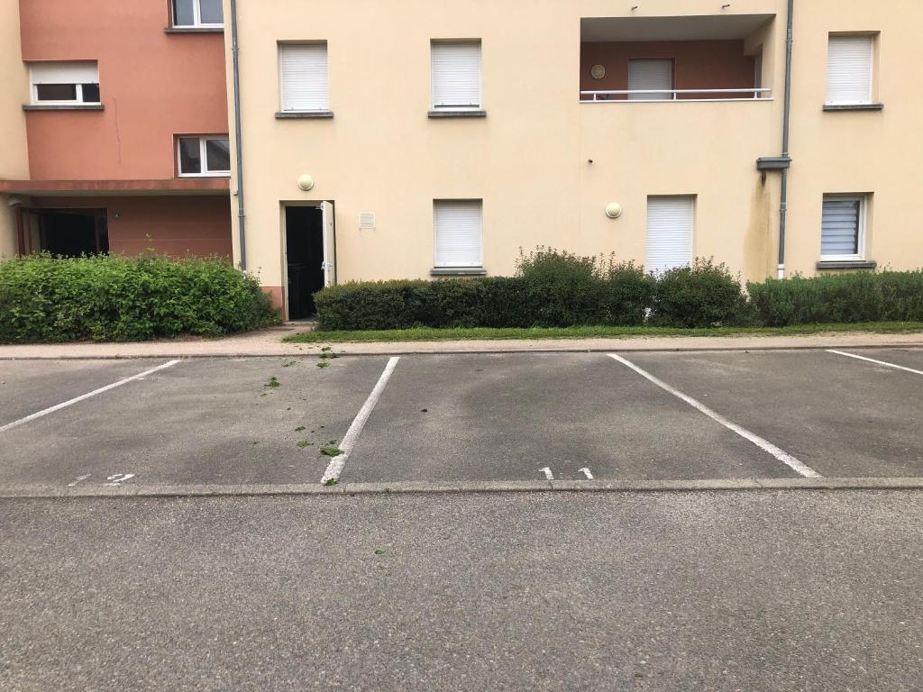 Fotografia z galérie ubytovania Appartement Idéal circuit 3km v destinácii Le Mans
