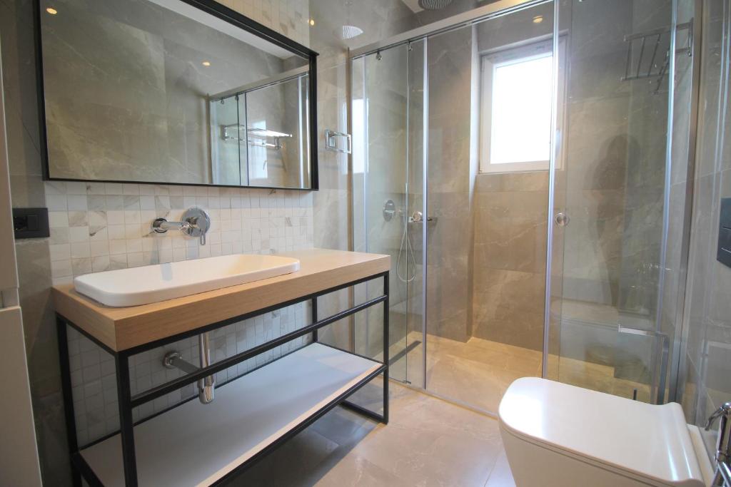 "The View" Luxury Apartments - Imazhi 8