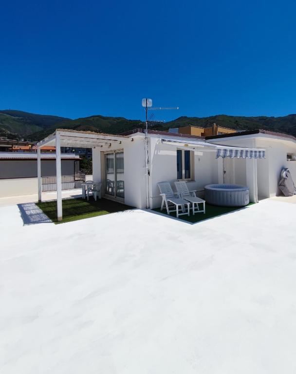 Una Terrazza sul Mare The Lighthouse - 带有海景的套房