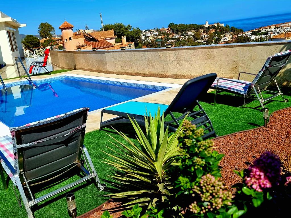 MIRADOR DEL CERRADO free parking - 3