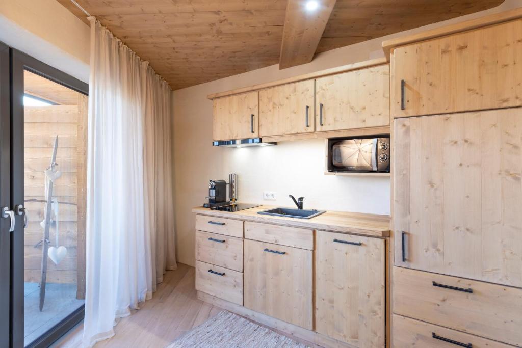 Kuchyň nebo kuchyňský kout v ubytování Appartementhaus Anka