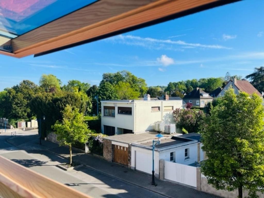 Budova, v ktorej sa apartmán nachádza