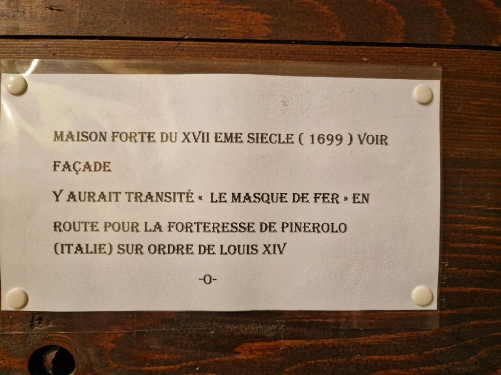 Fotografia z galérie ubytovania Elegant flat in old town, 2 mins walk to lake v destinácii Annecy