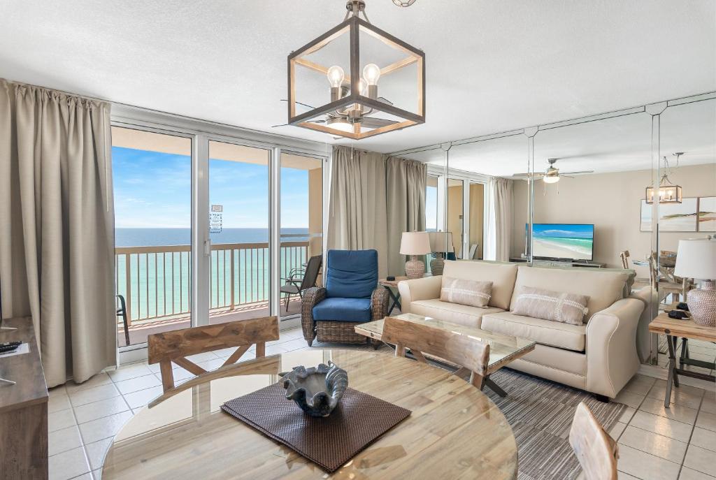 Pelican Beach Resort Condos - Apartamento De Una Habitación Con Vista Al Mar - 1102
